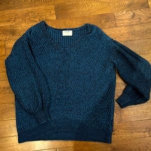 Old Navy sweater